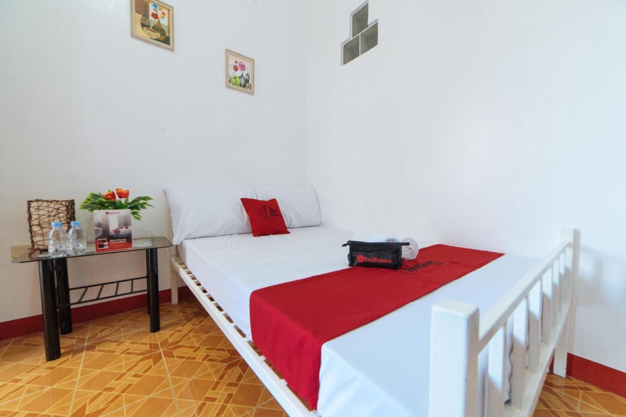 Hotel Reddoorz @ Pag Asa Rawis Legaspi Legazpi Esterno foto